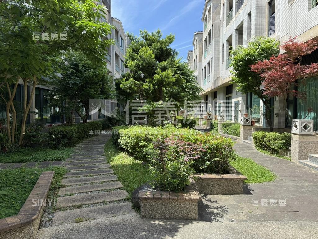 稀有夏卡爾社區透天房屋室內格局與周邊環境
