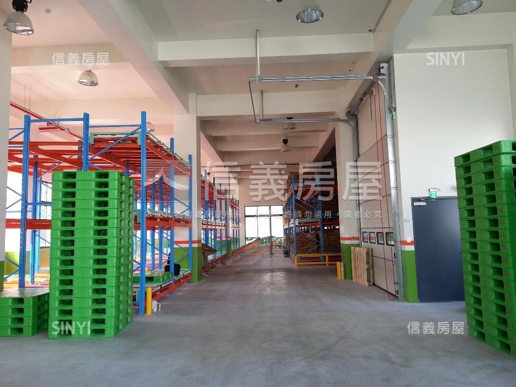 楊梅雙面臨路挑高廠房房屋室內格局與周邊環境