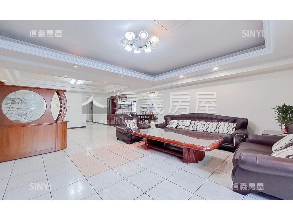 水湳翡翠㊝五房平車！房屋室內格局與周邊環境