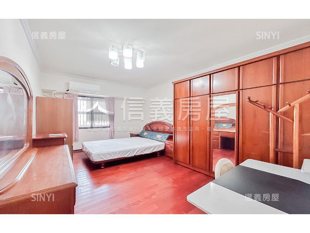 水湳翡翠㊝五房平車！房屋室內格局與周邊環境