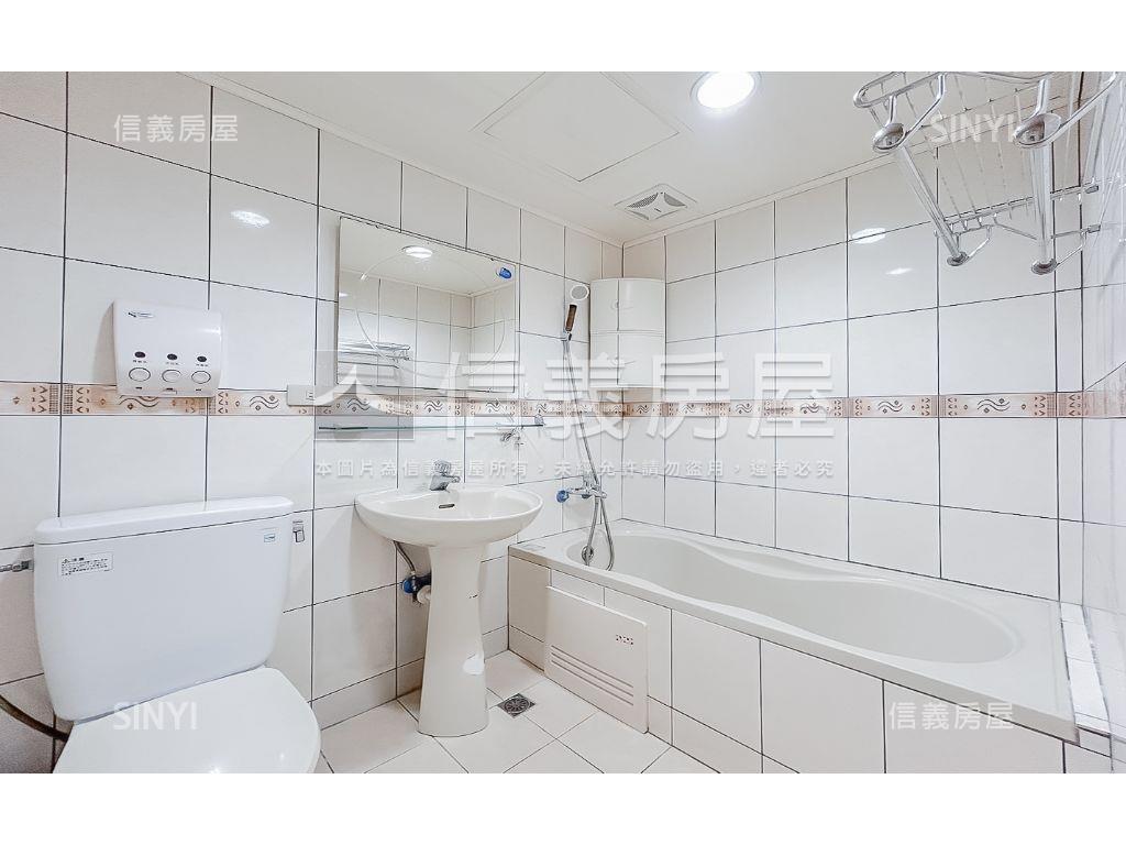 水湳翡翠㊝五房平車！房屋室內格局與周邊環境