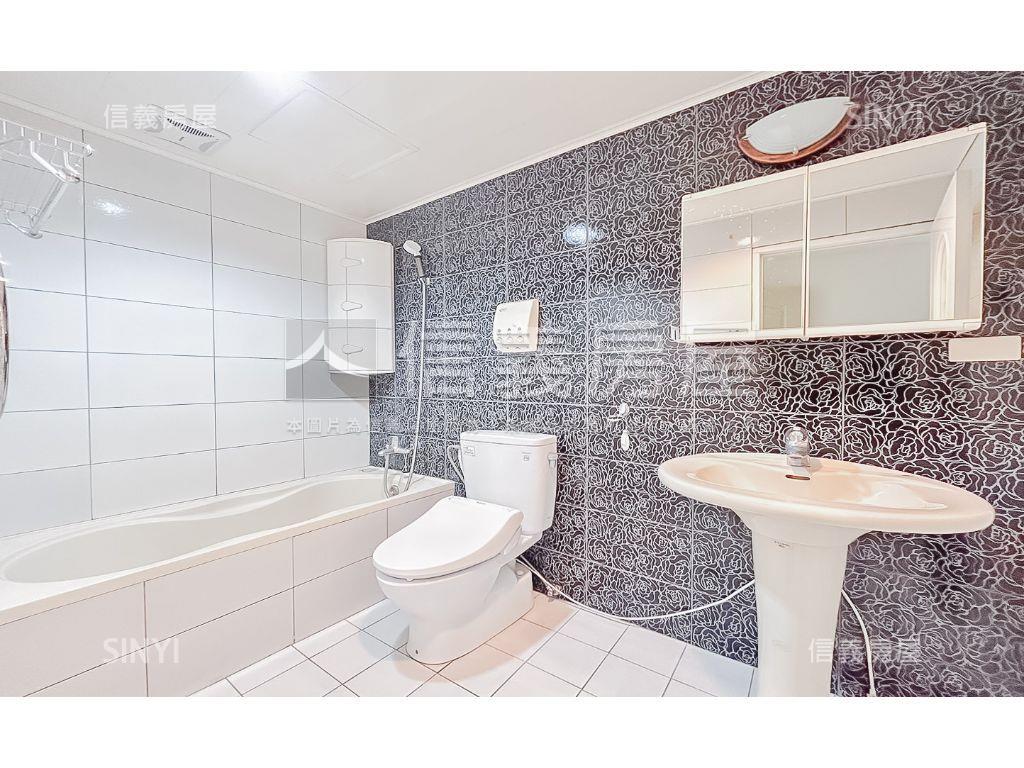 水湳翡翠㊝五房平車！房屋室內格局與周邊環境