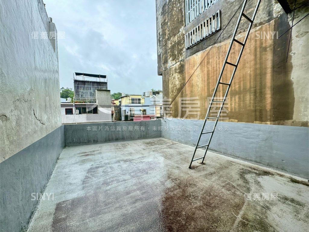 新埔鬧區中正路透店房屋室內格局與周邊環境