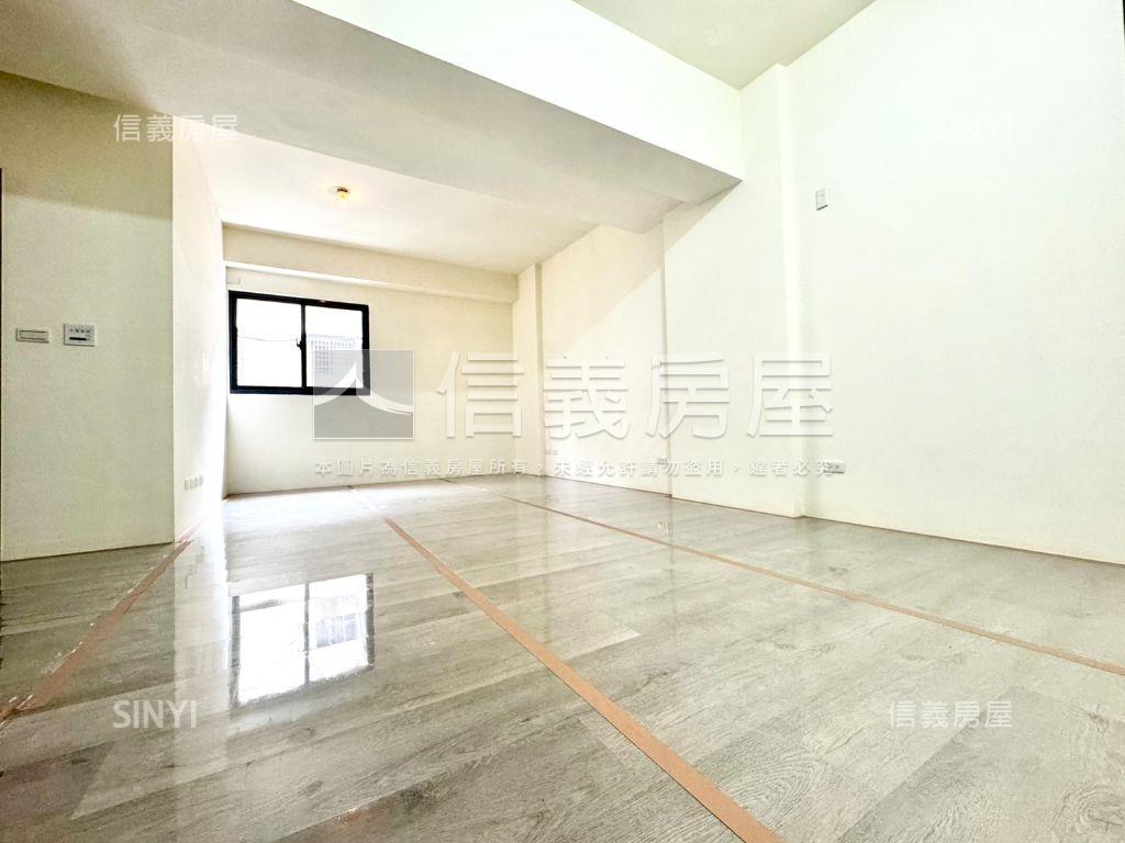 面寬約六米增建電梯別墅房屋室內格局與周邊環境