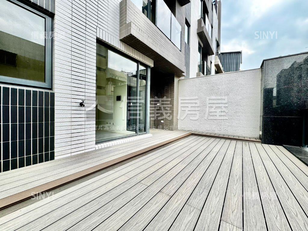 面寬約六米增建電梯別墅房屋室內格局與周邊環境