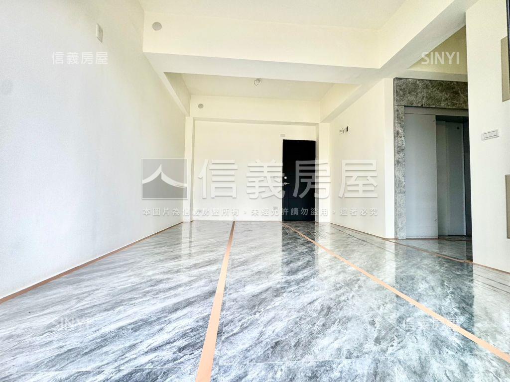 面寬約六米增建電梯別墅房屋室內格局與周邊環境