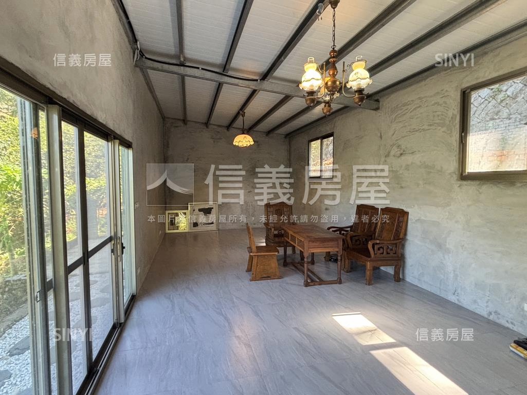 陽明山放鬆好農地房屋室內格局與周邊環境
