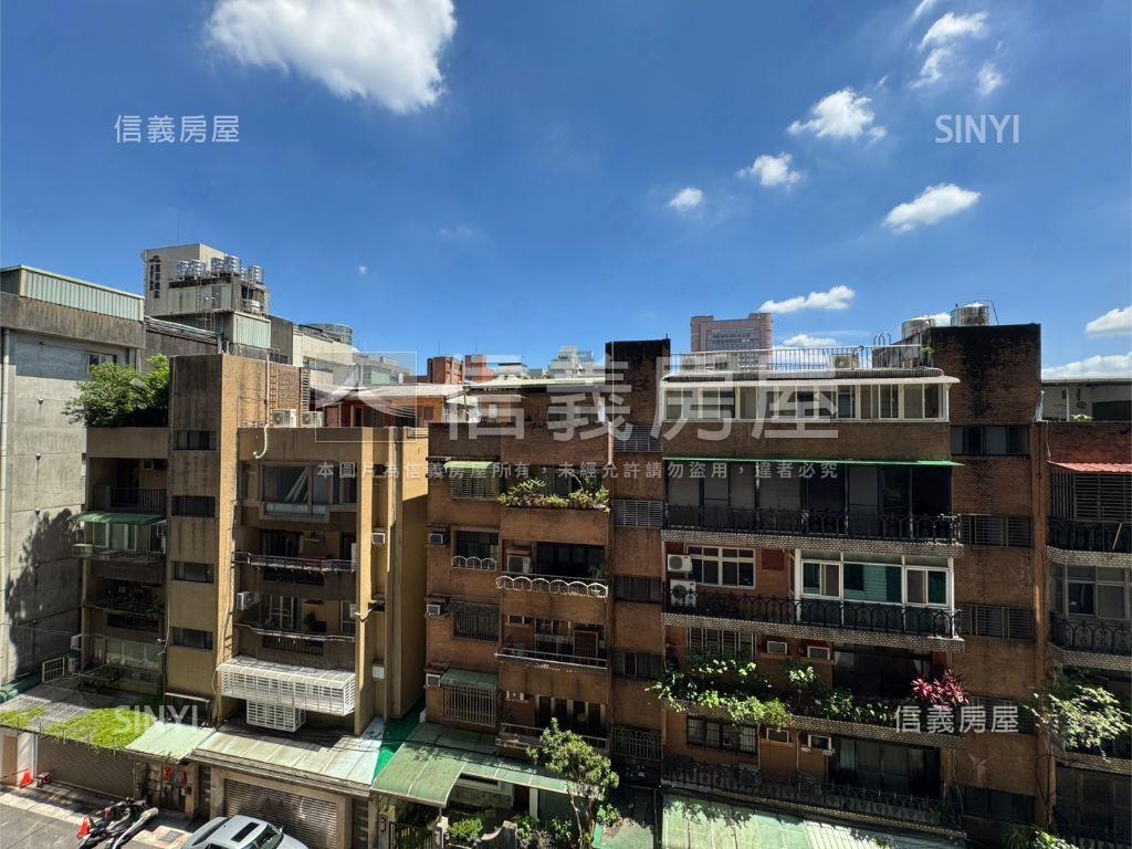 信義安和１號出口旁美宅房屋室內格局與周邊環境