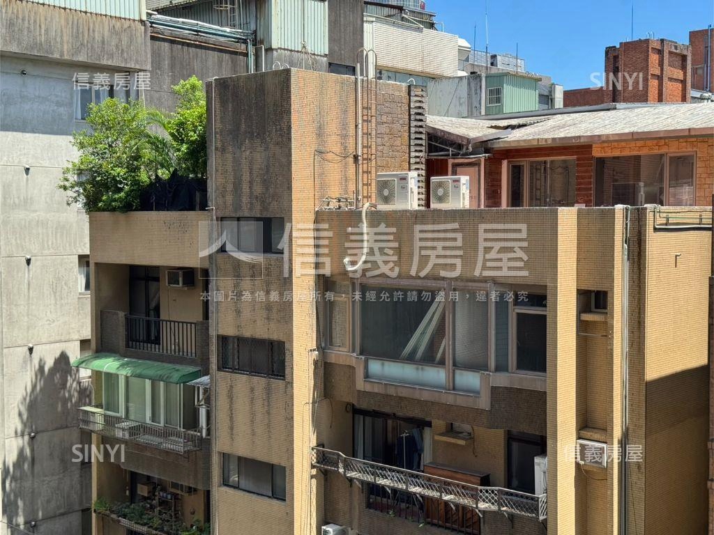 信義安和１號出口旁美宅房屋室內格局與周邊環境