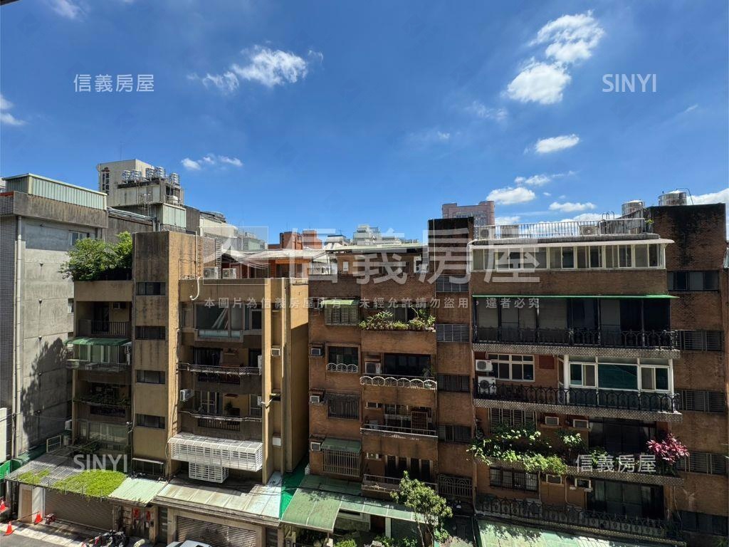信義安和１號出口旁美宅房屋室內格局與周邊環境