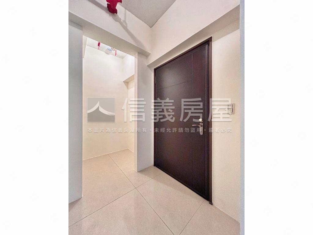 永鼎帝京Ｂ１十九三房車位房屋室內格局與周邊環境