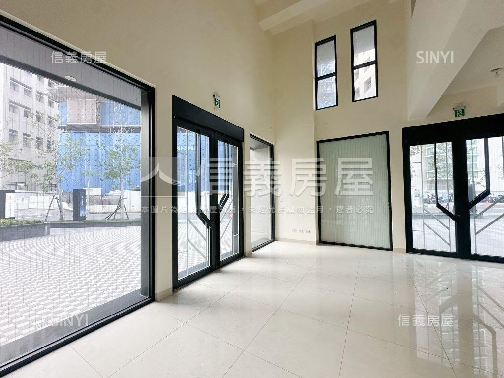 高醫面寬金店面Ｅ房屋室內格局與周邊環境