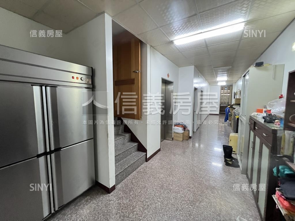慈文路整棟透店房屋室內格局與周邊環境