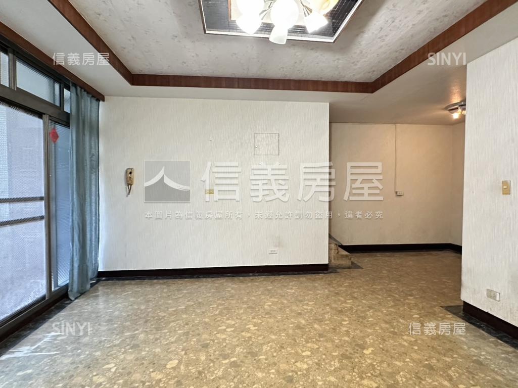 萬隆捷運靜巷３房房屋室內格局與周邊環境
