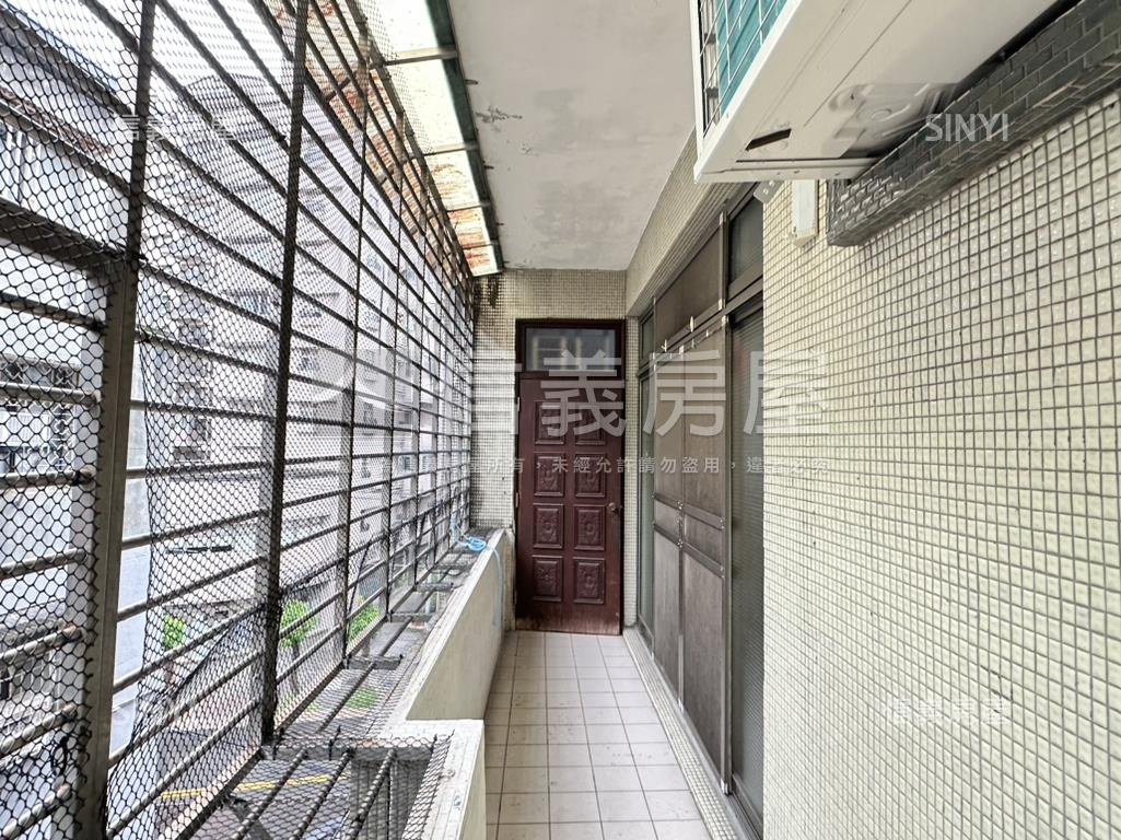 萬隆捷運靜巷３房房屋室內格局與周邊環境