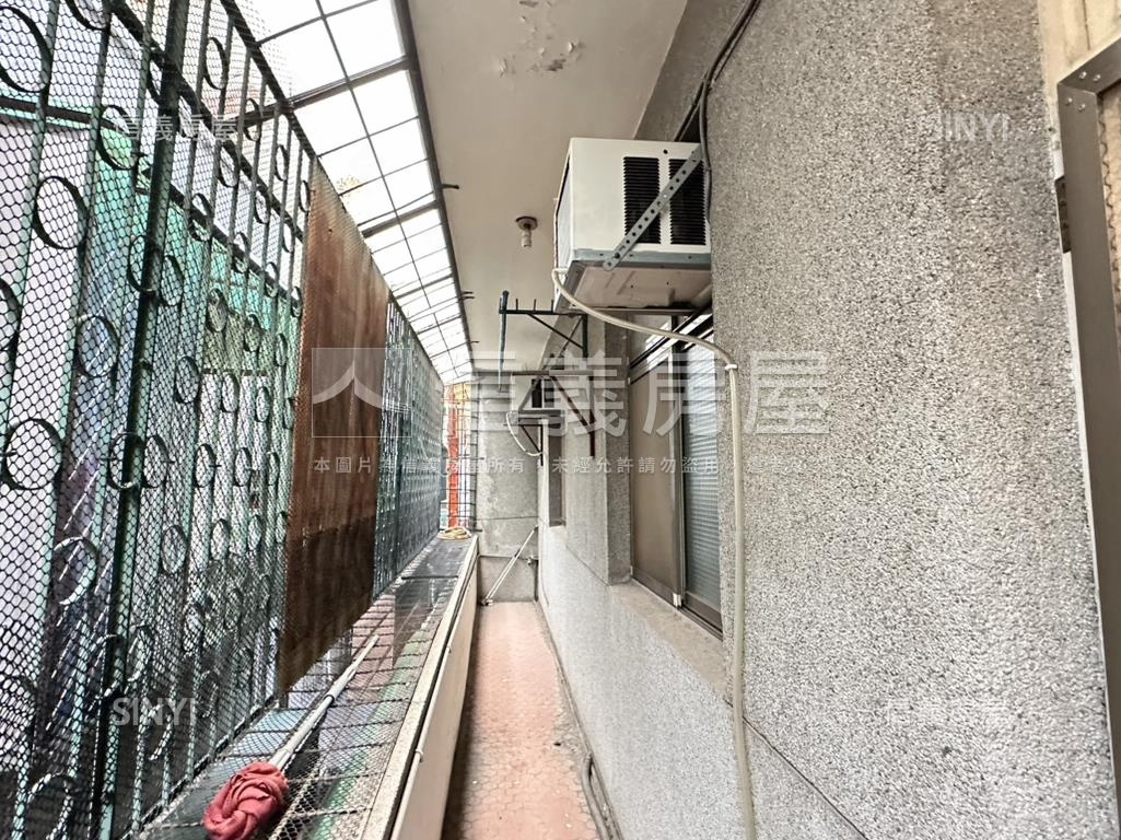 萬隆捷運靜巷３房房屋室內格局與周邊環境