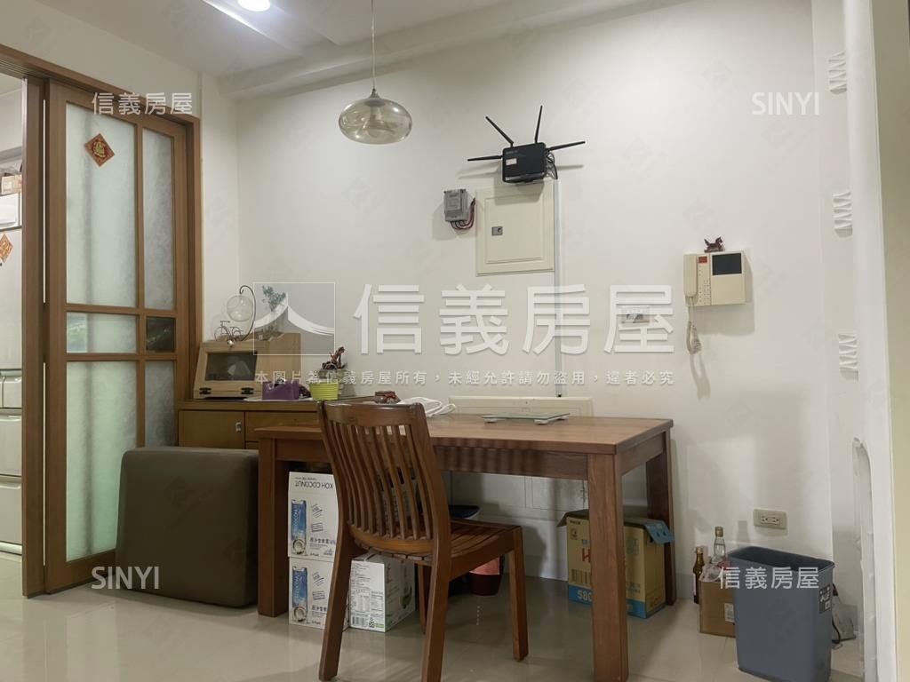 善化站前邊間車墅房屋室內格局與周邊環境