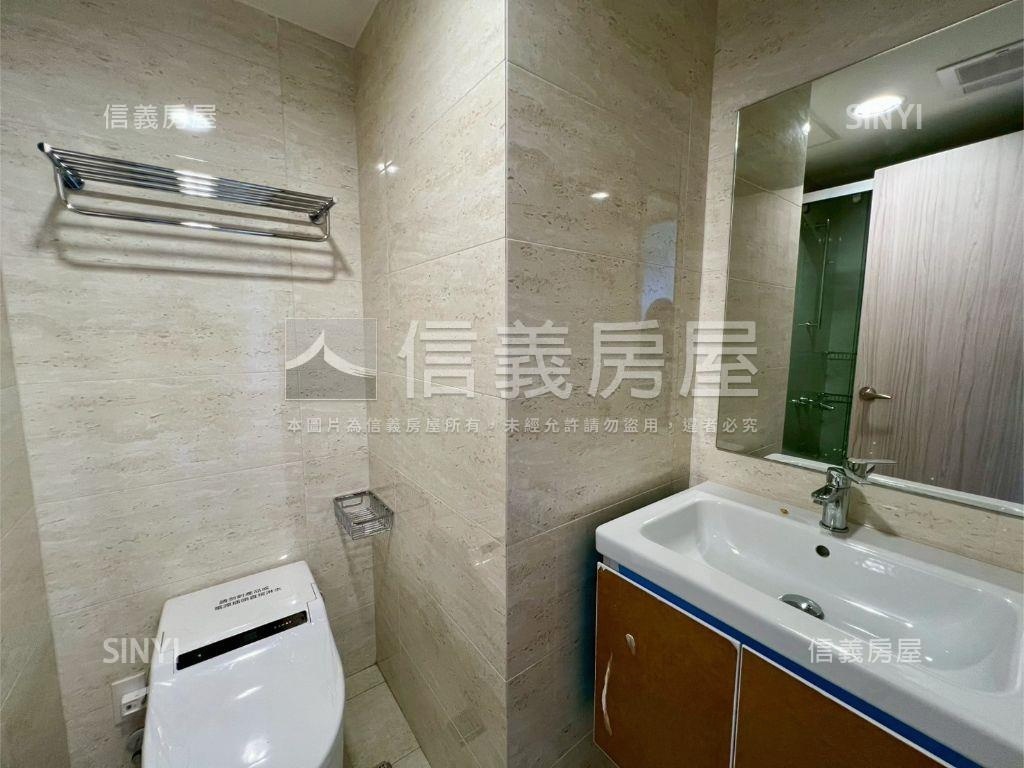 愛琴海景１６樓房屋室內格局與周邊環境