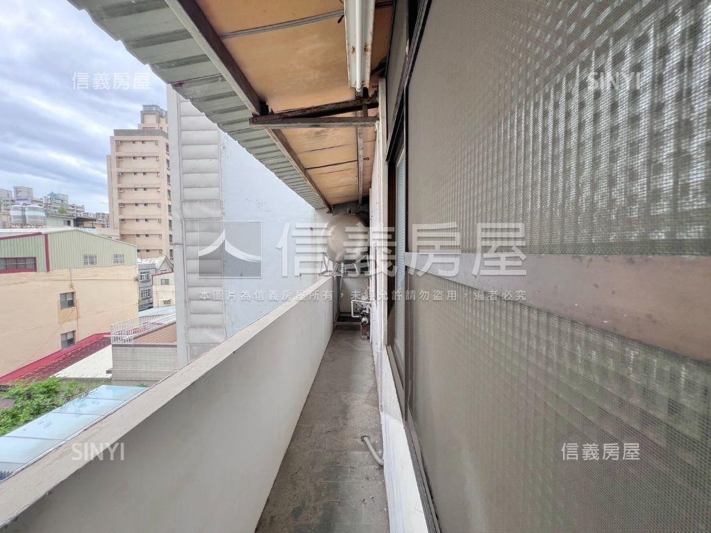 農１６雙面寬百坪店霸房屋室內格局與周邊環境