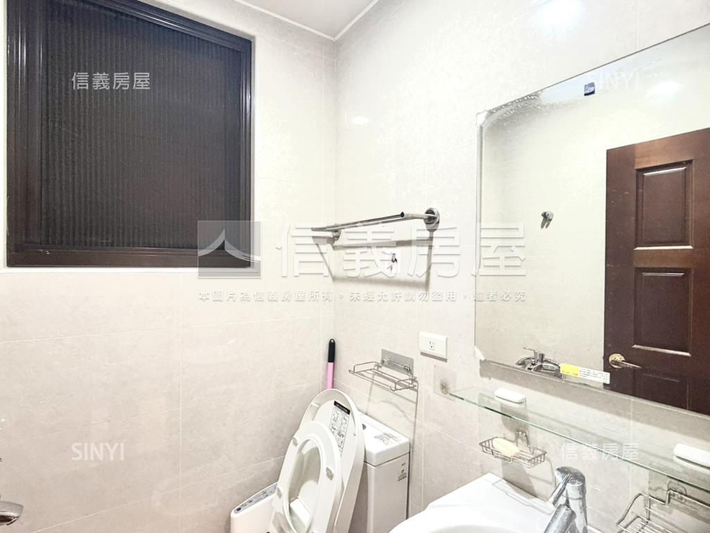 時上京宴三房平面車位房屋室內格局與周邊環境