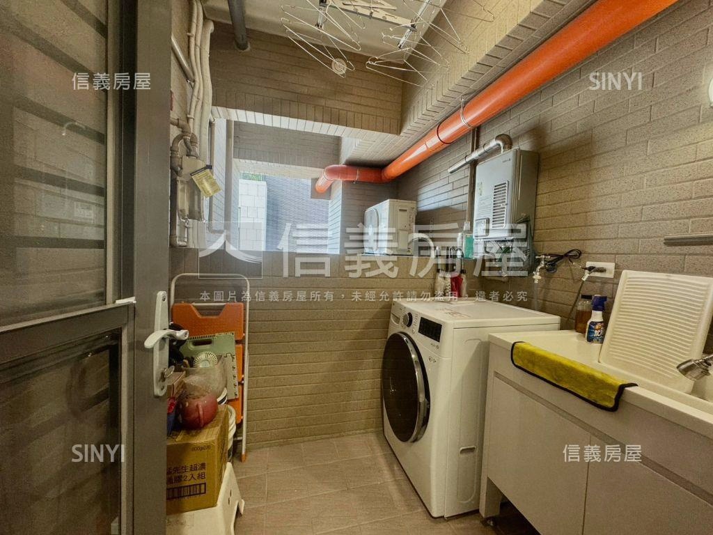 創研逸品三房平車房屋室內格局與周邊環境