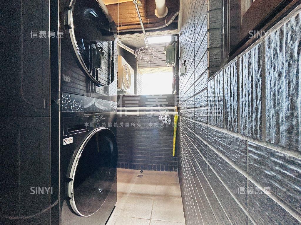 青之上河美潢溪景三房車位房屋室內格局與周邊環境