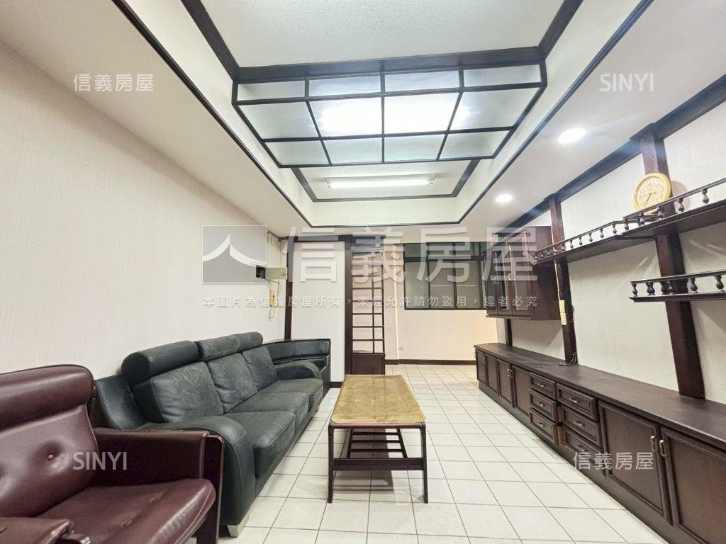 建興首選大三房房屋室內格局與周邊環境