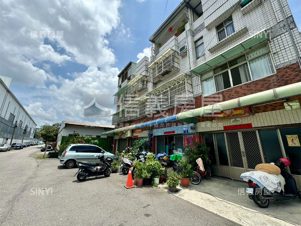近修平科大臨路４樓透天房屋室內格局與周邊環境