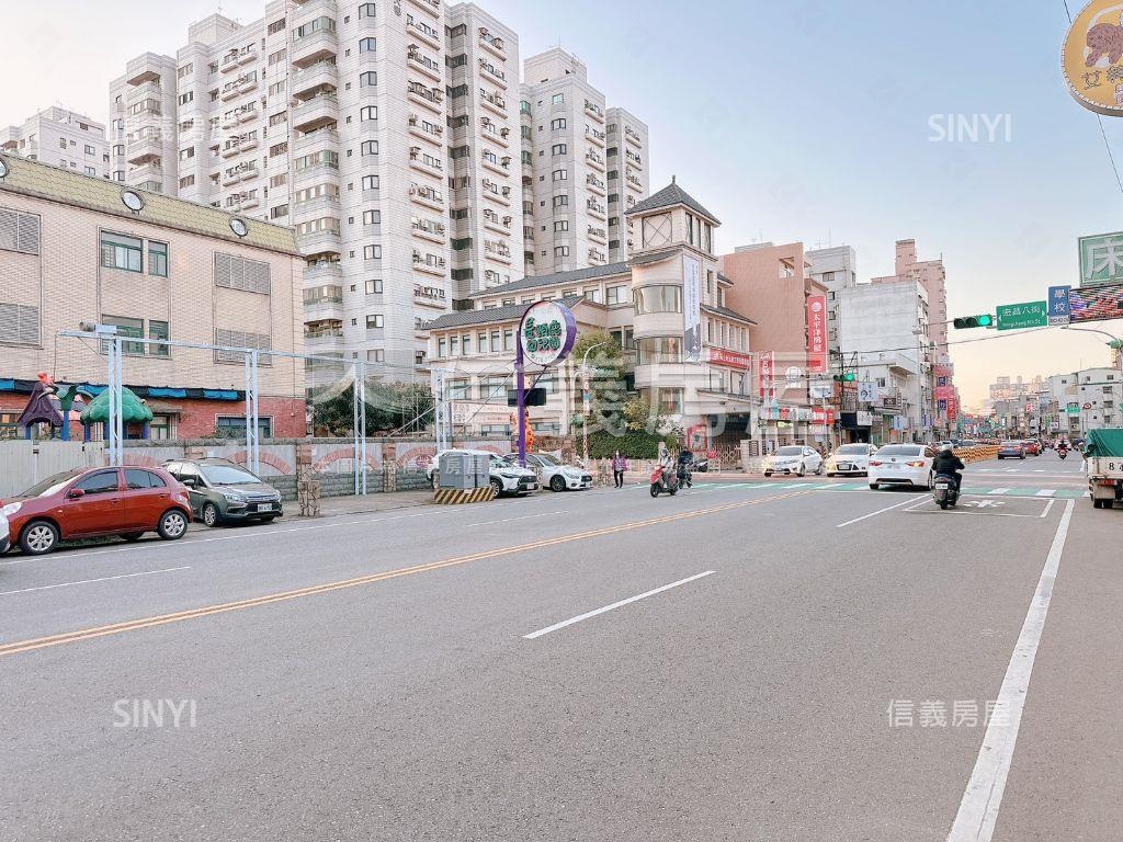 正國際路一段透天金店面房屋室內格局與周邊環境