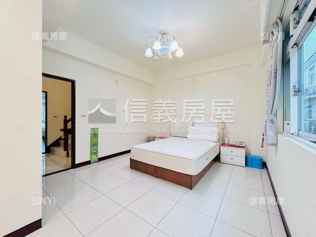 冠鼎山塘映月前院停車房屋室內格局與周邊環境