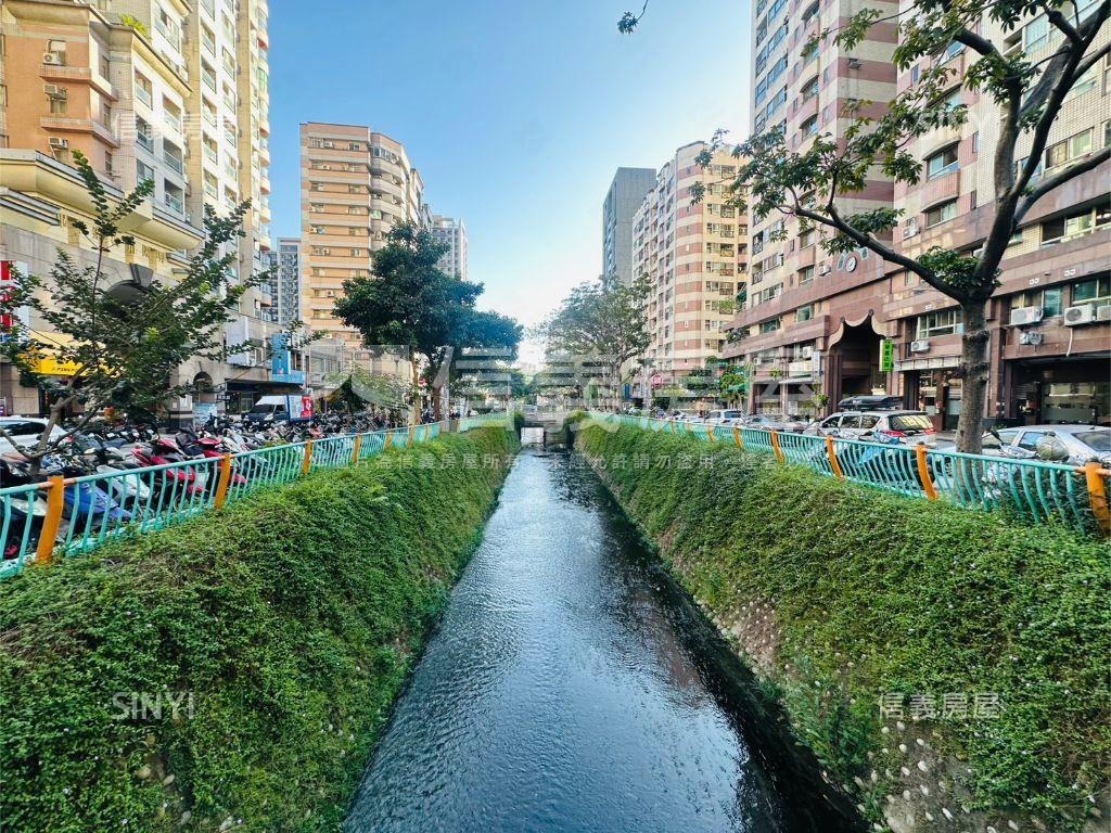 梅川水岸採光陽台套房平車房屋室內格局與周邊環境