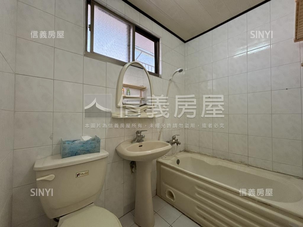 近長榮中學電梯二房房屋室內格局與周邊環境