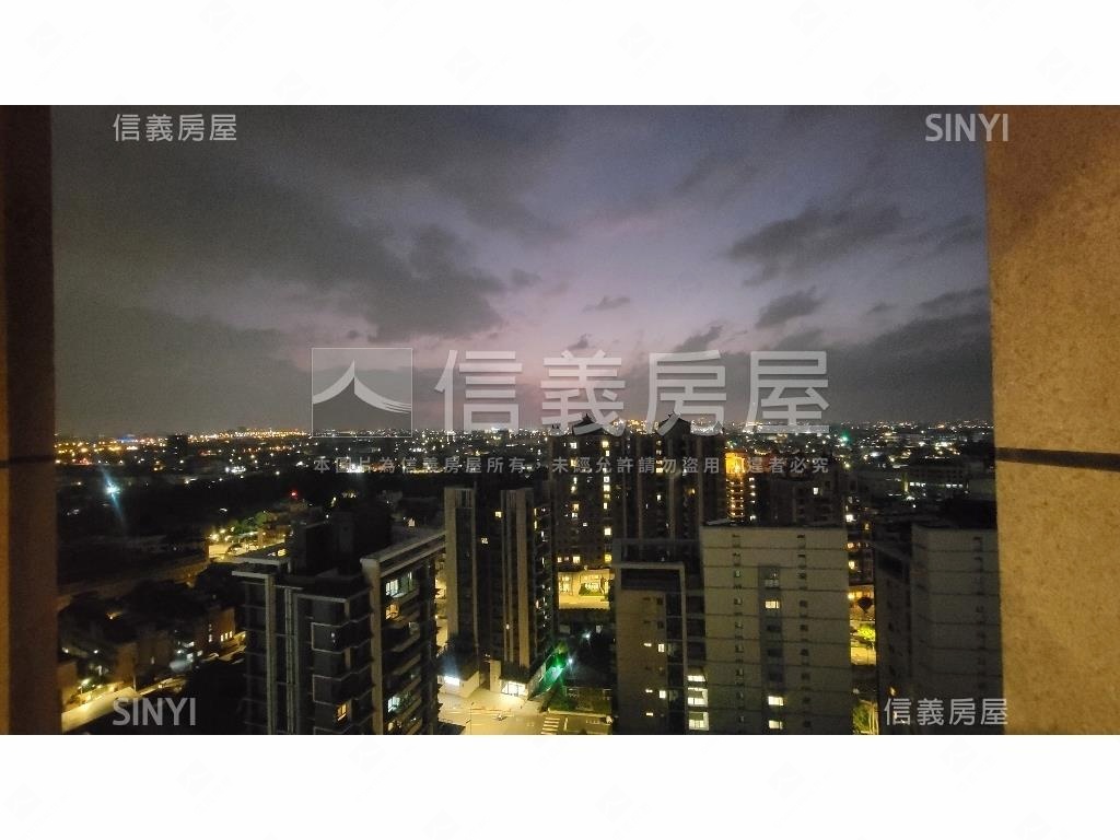 群耀Ｖ１裝潢景觀二房車位房屋室內格局與周邊環境