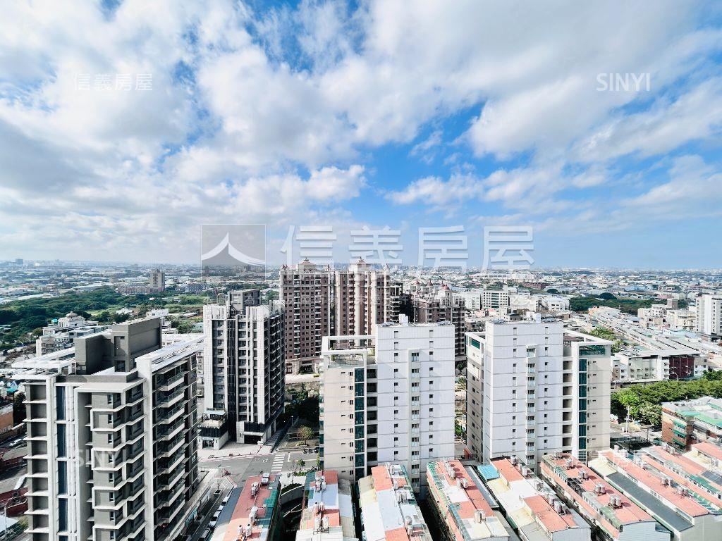 群耀Ｖ１裝潢景觀二房車位房屋室內格局與周邊環境