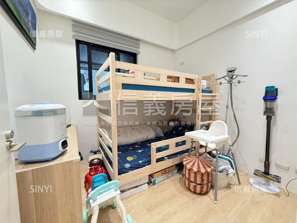 ★潤泰央北質感簡約文青宅房屋室內格局與周邊環境