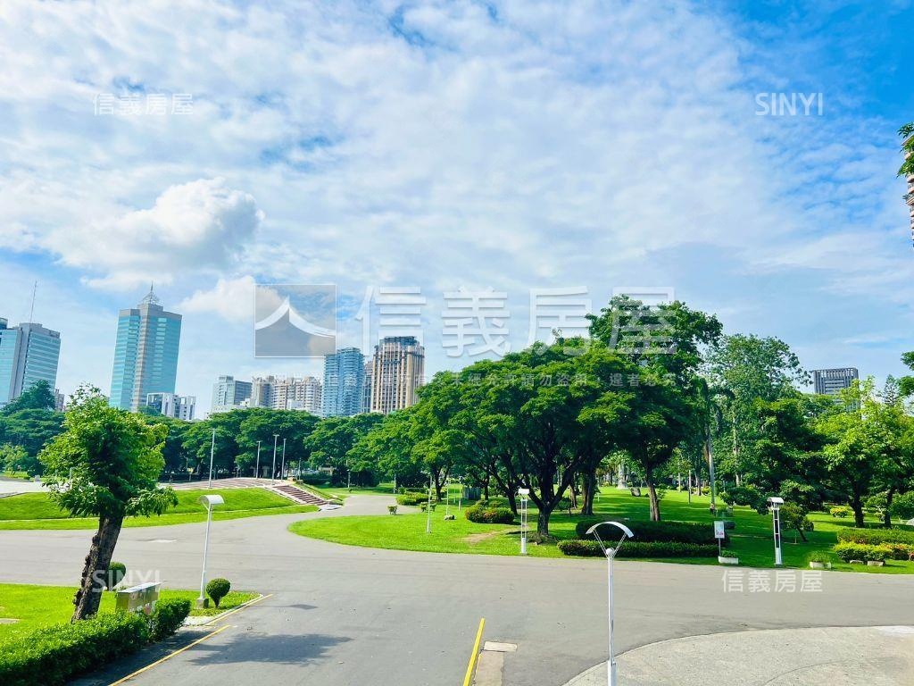 帝寶三房平車誠意出售房屋室內格局與周邊環境