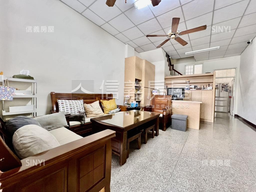 正大里二期臨路店墅房屋室內格局與周邊環境