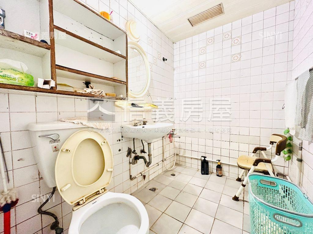 榮星花園面寬方正頂加房屋室內格局與周邊環境