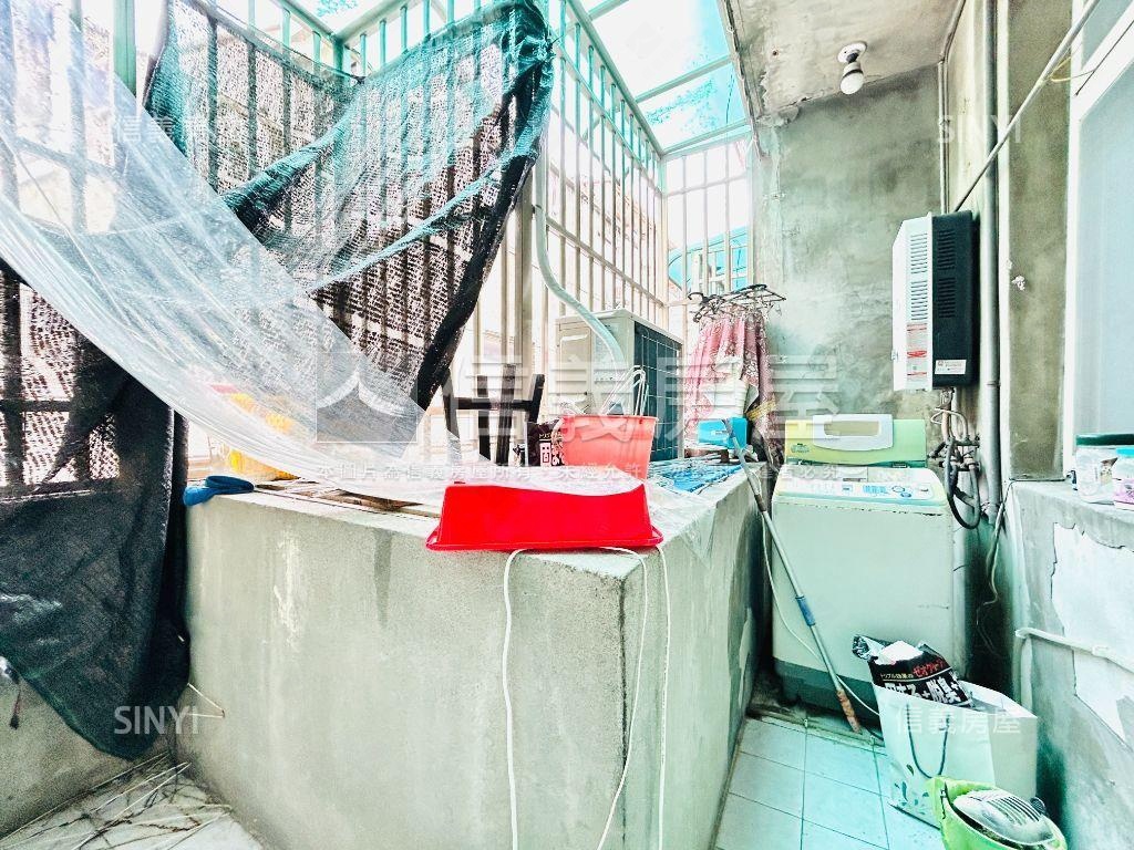 榮星花園面寬方正頂加房屋室內格局與周邊環境