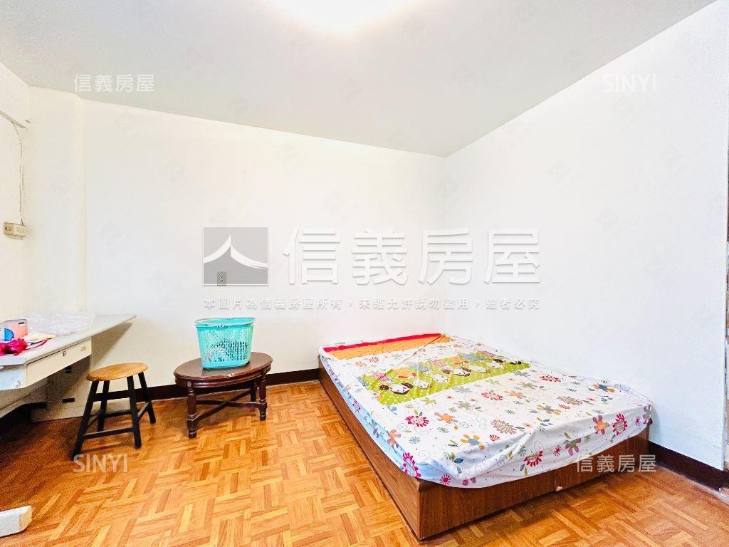 榮星花園面寬方正頂加房屋室內格局與周邊環境