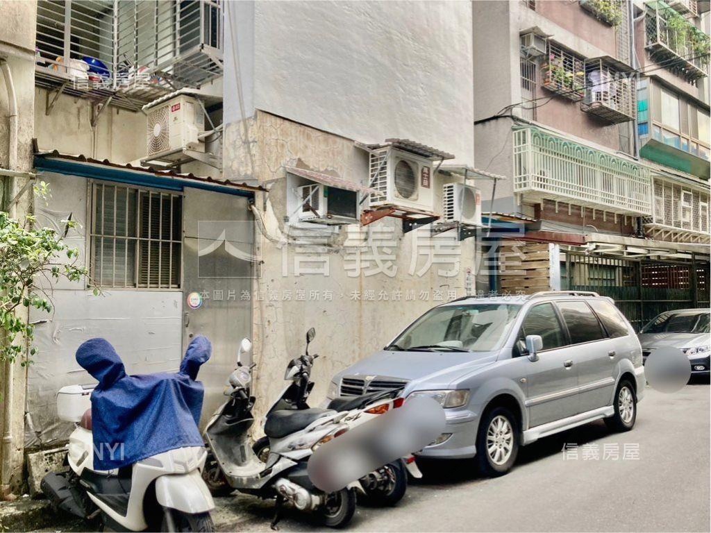 稀有海華一樓帶車位房屋室內格局與周邊環境