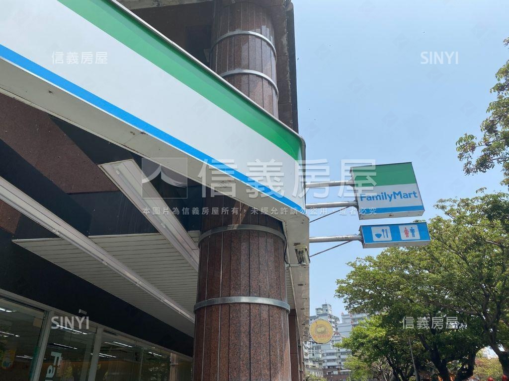 雅典朝南四房雙車位房屋室內格局與周邊環境
