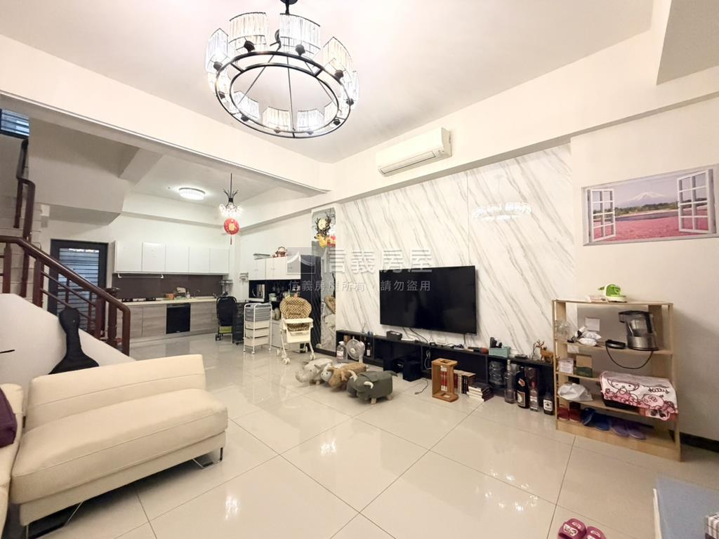 南科輕屋齡傳統透天房屋室內格局與周邊環境