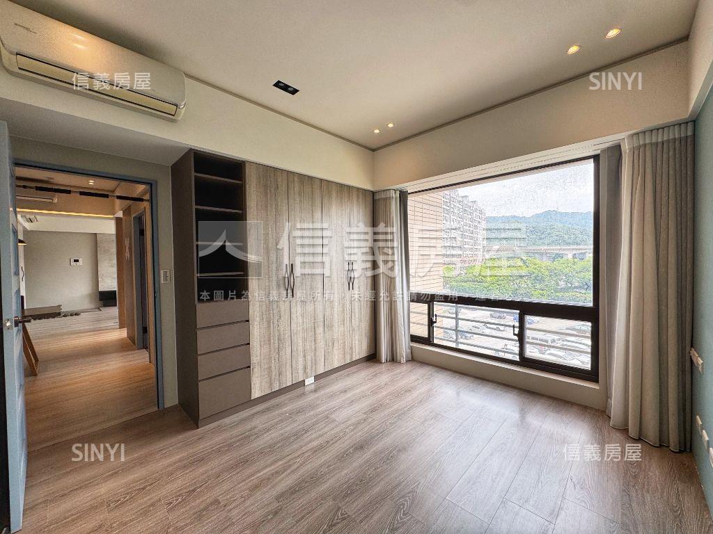 璀燦星耀☆新南港三房車位房屋室內格局與周邊環境