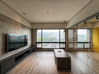 璀燦星耀☆新南港三房車位