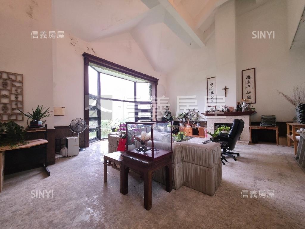 華城雲頂尊爵豪邸大戶房屋室內格局與周邊環境