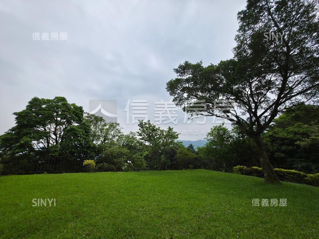 華城雲頂尊爵豪邸大戶房屋室內格局與周邊環境