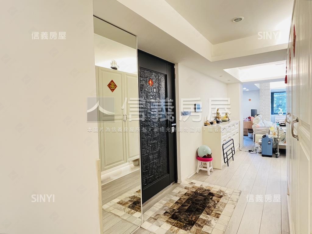 仁愛林蔭中正國中電梯好宅房屋室內格局與周邊環境