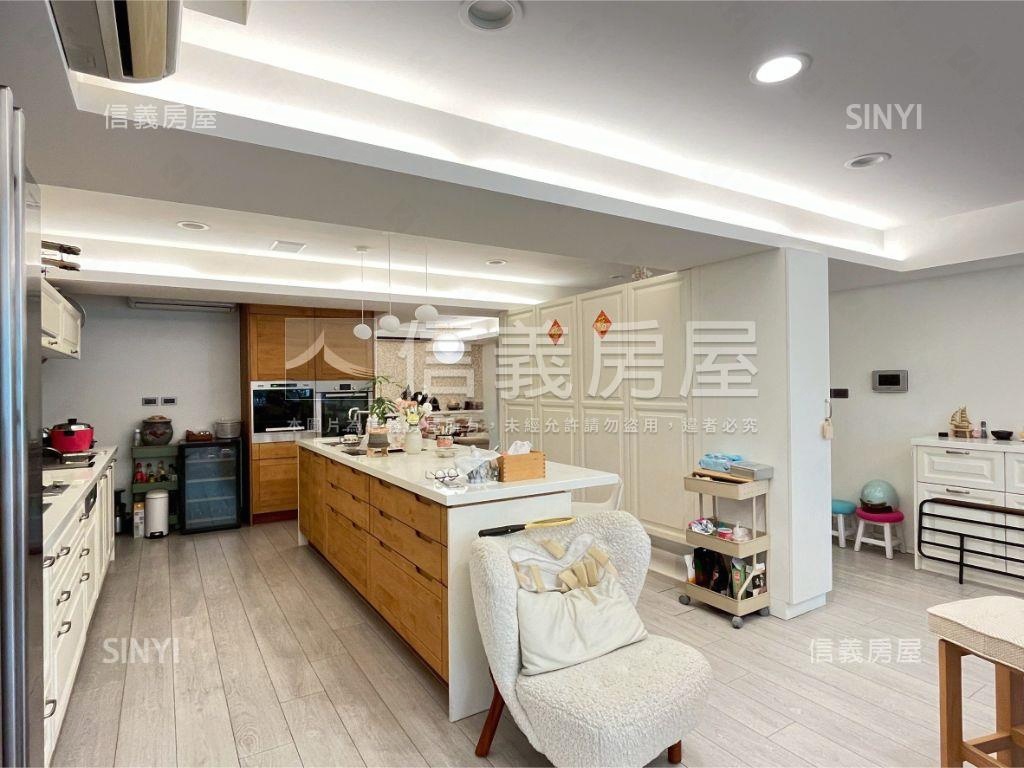 仁愛林蔭中正國中電梯好宅房屋室內格局與周邊環境