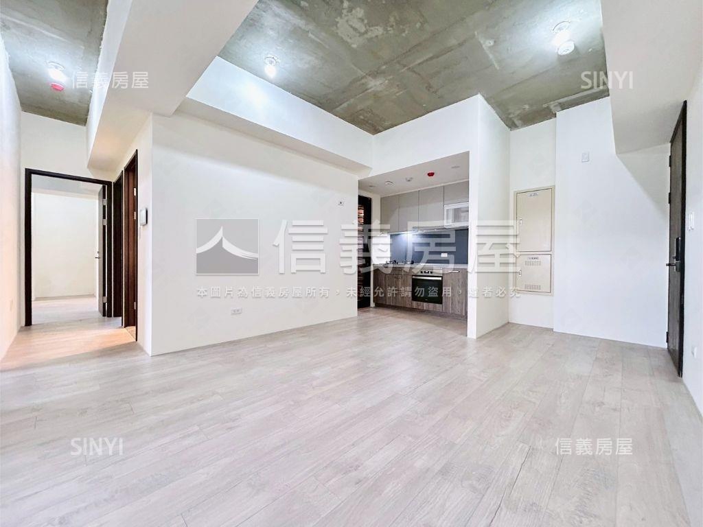 國泰ＭＯＳＴ＋三房露臺戶房屋室內格局與周邊環境